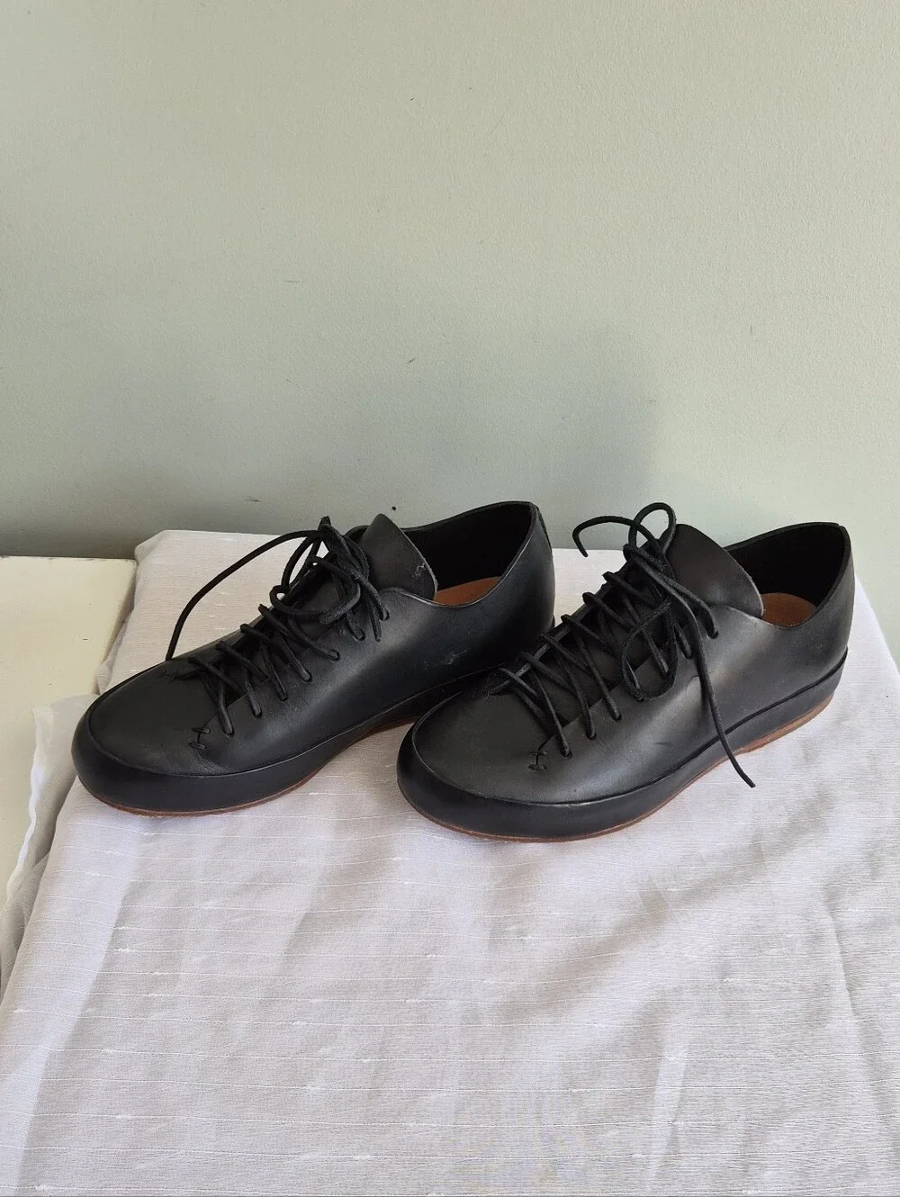 FEIT hand Sewn Low Men's Black Leather Lace-Up Casual Sneakers